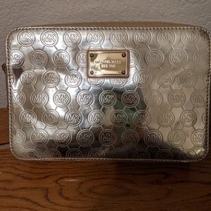 Michael kors gold squared crossbody